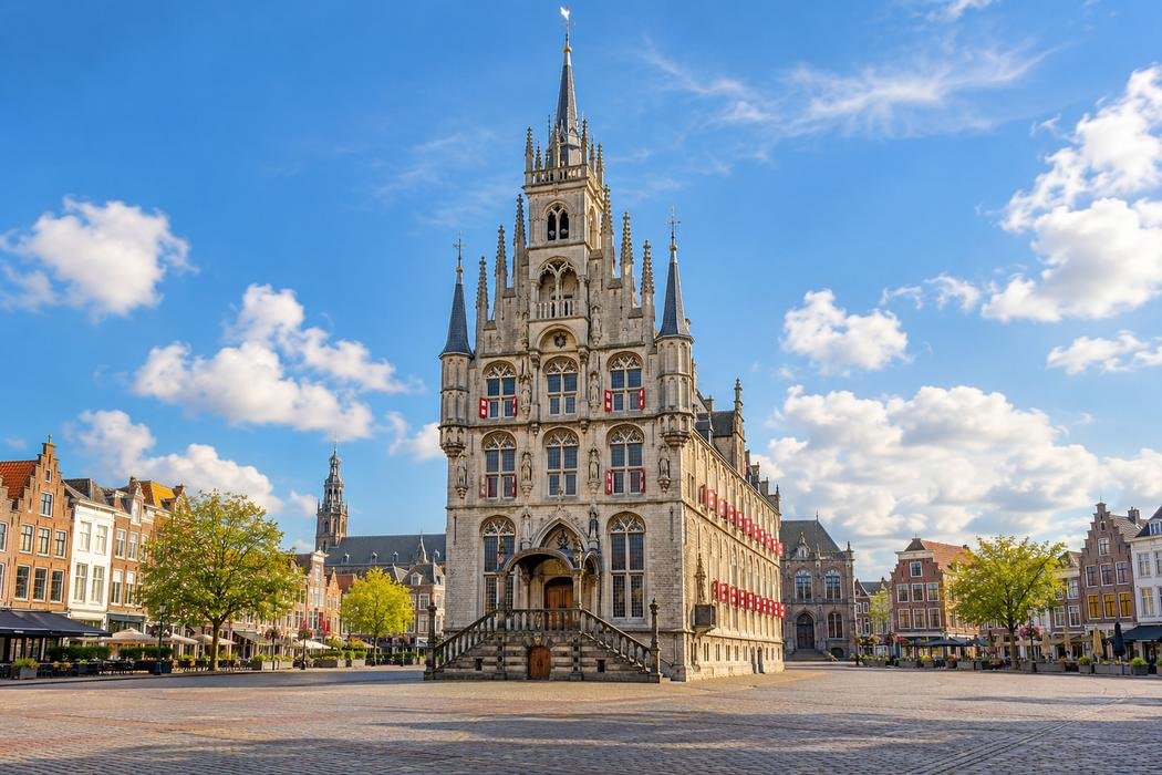 Illustratie van het stadhuis op de Markt in Gouda